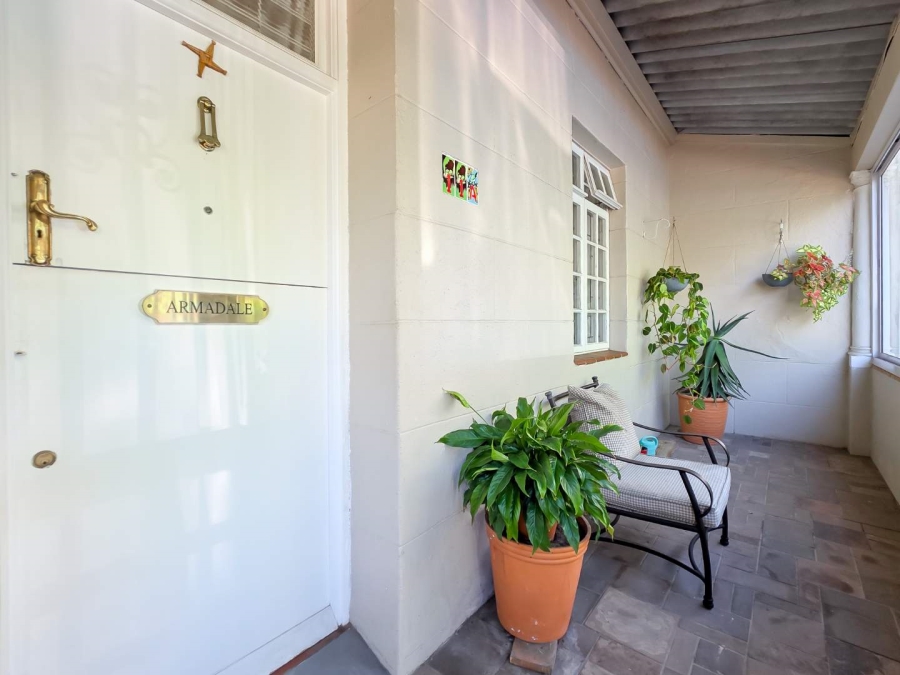 3 Bedroom Property for Sale in Sea Point Western Cape